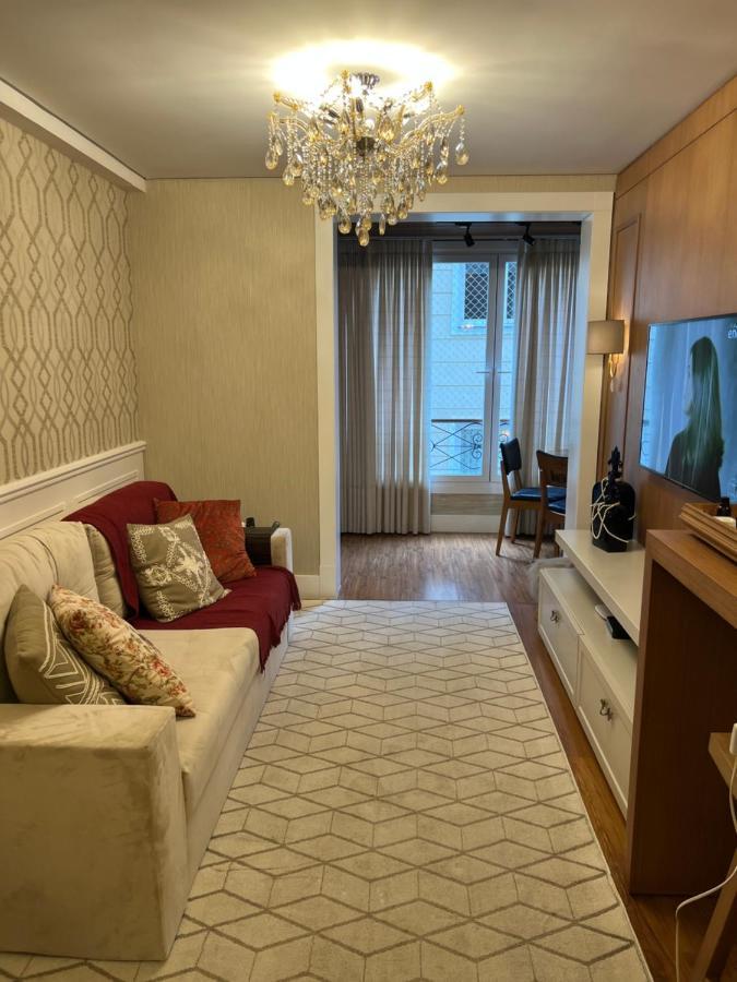 Apartamento Novinho Na Borges De Medeiros- Centro Грамаду Екстериор снимка