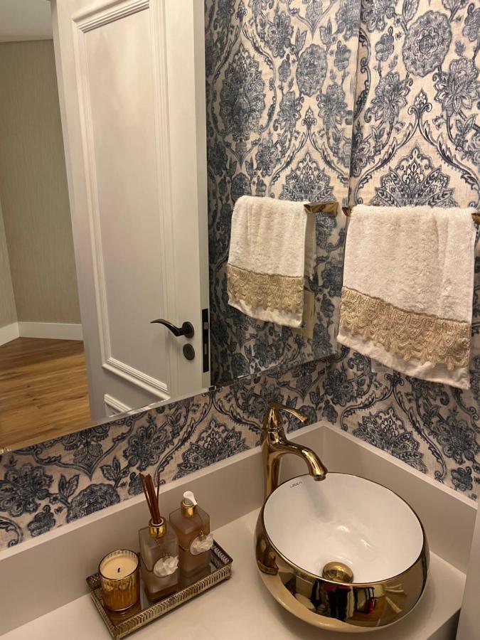 Apartamento Novinho Na Borges De Medeiros- Centro Грамаду Екстериор снимка